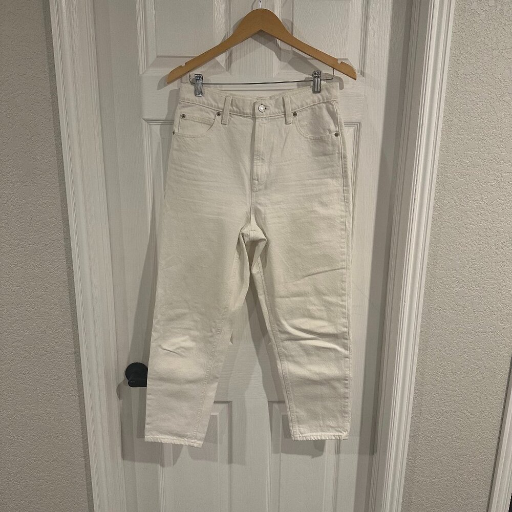 GAP Denim Mom Jean White Tapered Ankle Women's Size 8/29 | Casual Spring Summer